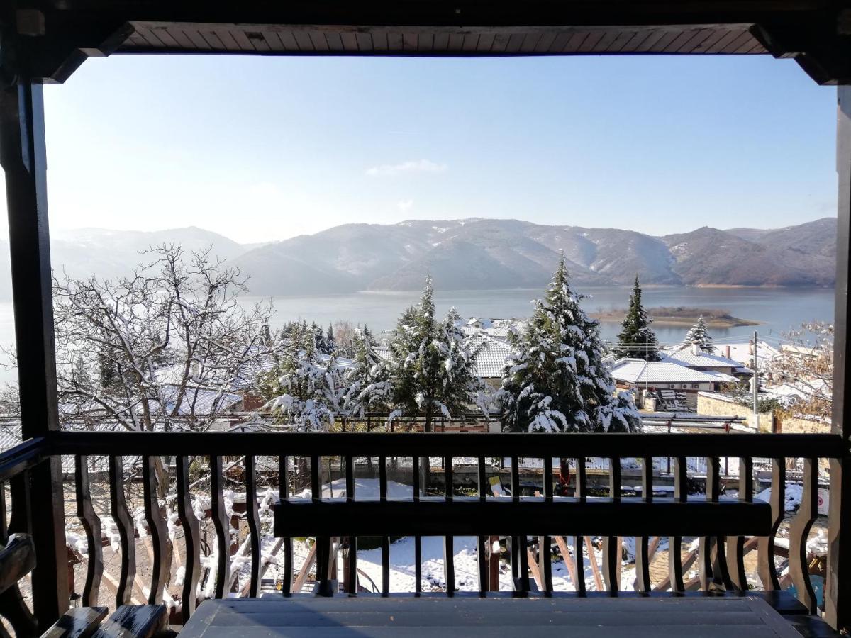 Trifon Zarezan Family Hotel Glavatartsi Exterior foto